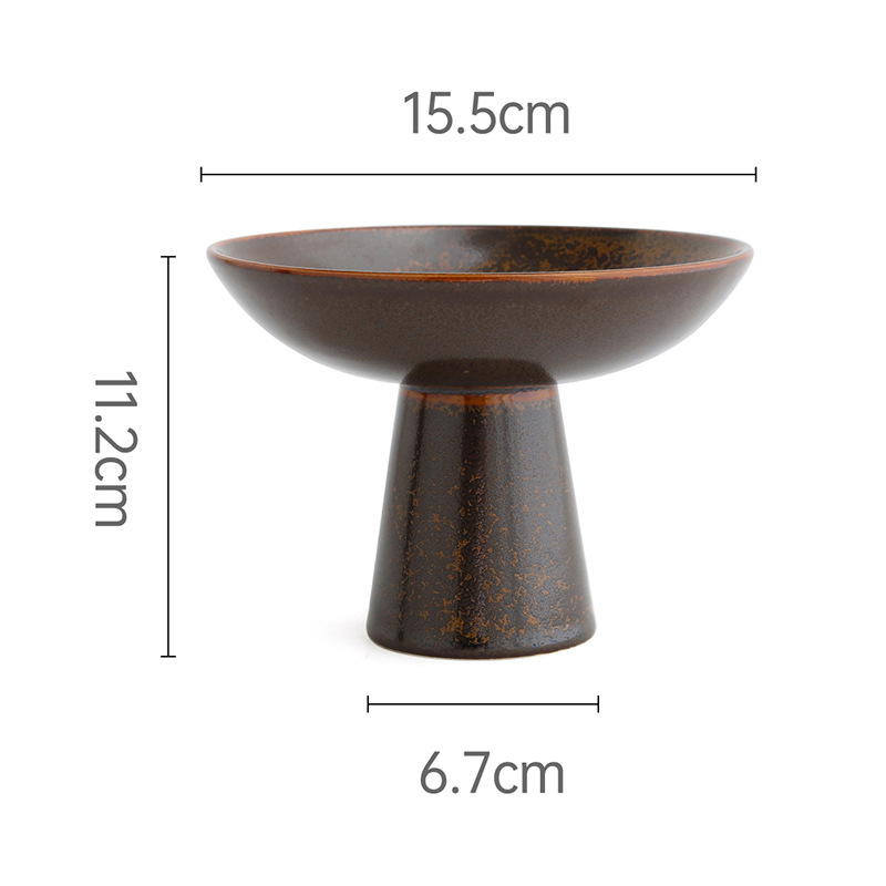 Ceramic kiln into a tall bowl 20221105