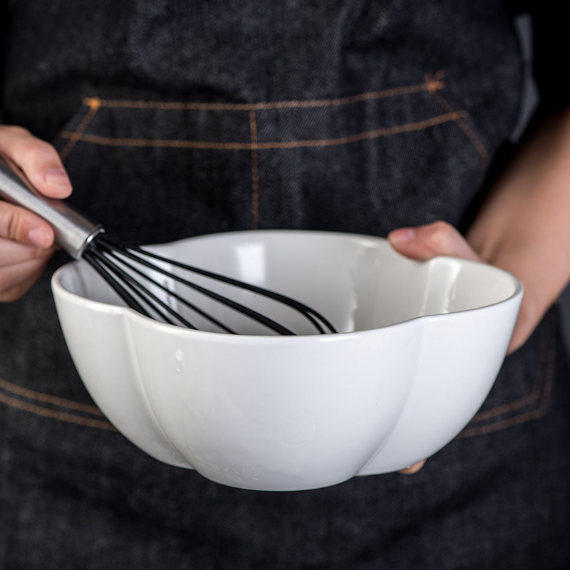 Ceramic shaped bowl for household use MU0282 02