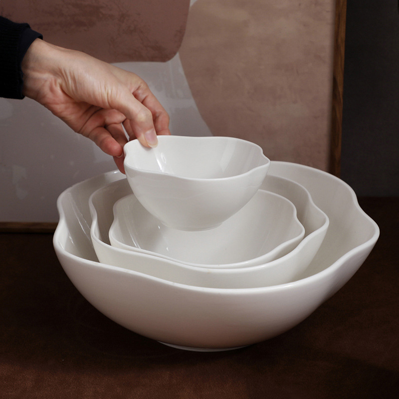 Simple white ceramic irregular soup plate 20221218 02